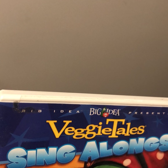 Veggietales Sing Alongside Do the Moo Shoo DVD - Picture 2 of 4